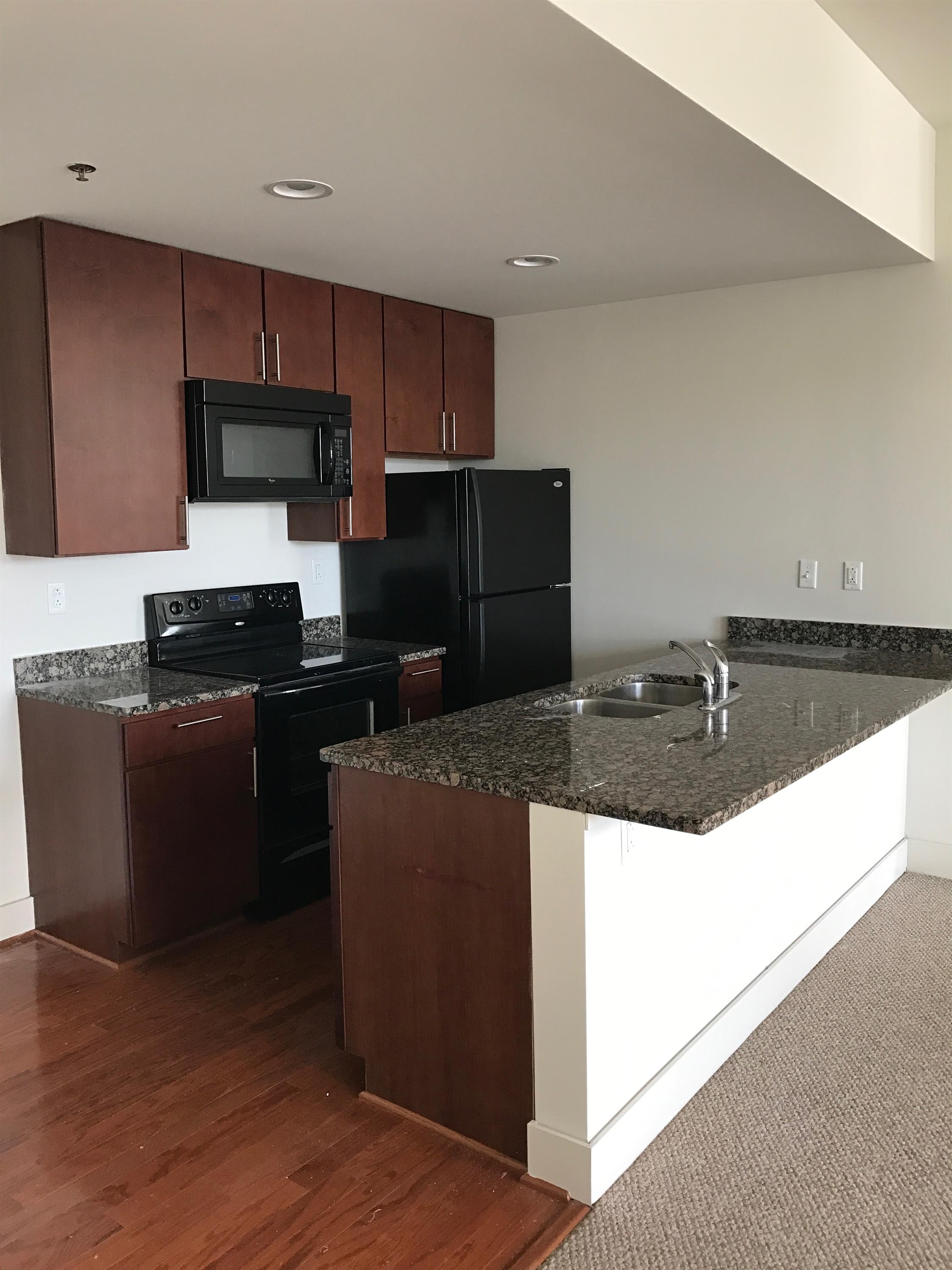 129 N Washington Ave., 803
